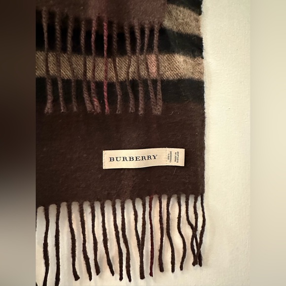 Burberry scarf dark Chocolate brown 100% cashmere - Picture 6 of 6
